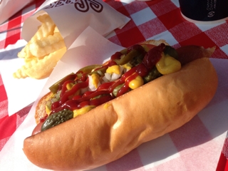 ホットドッグ！